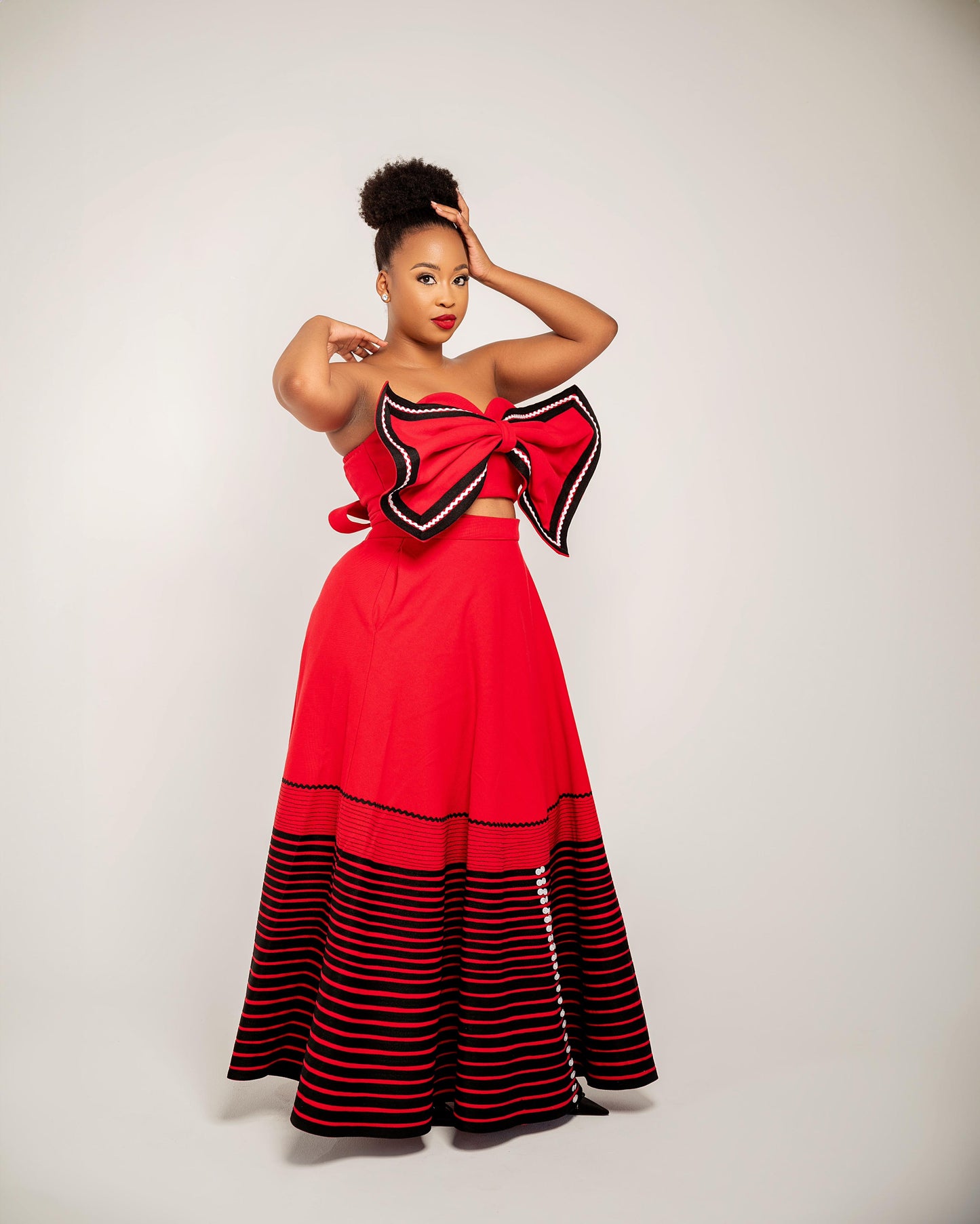 Anathi Umbaco Skirt Set