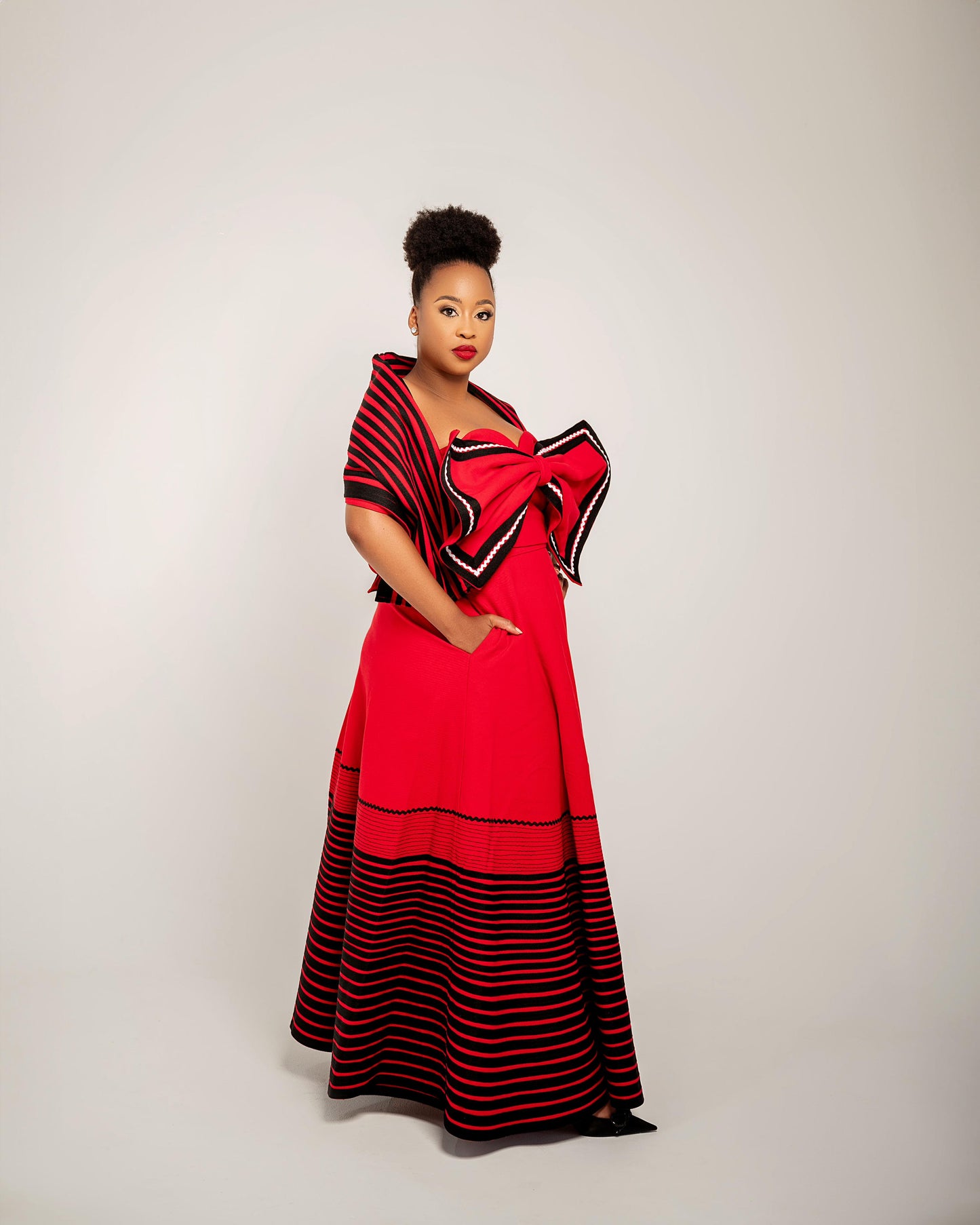 Anathi Umbaco Skirt Set