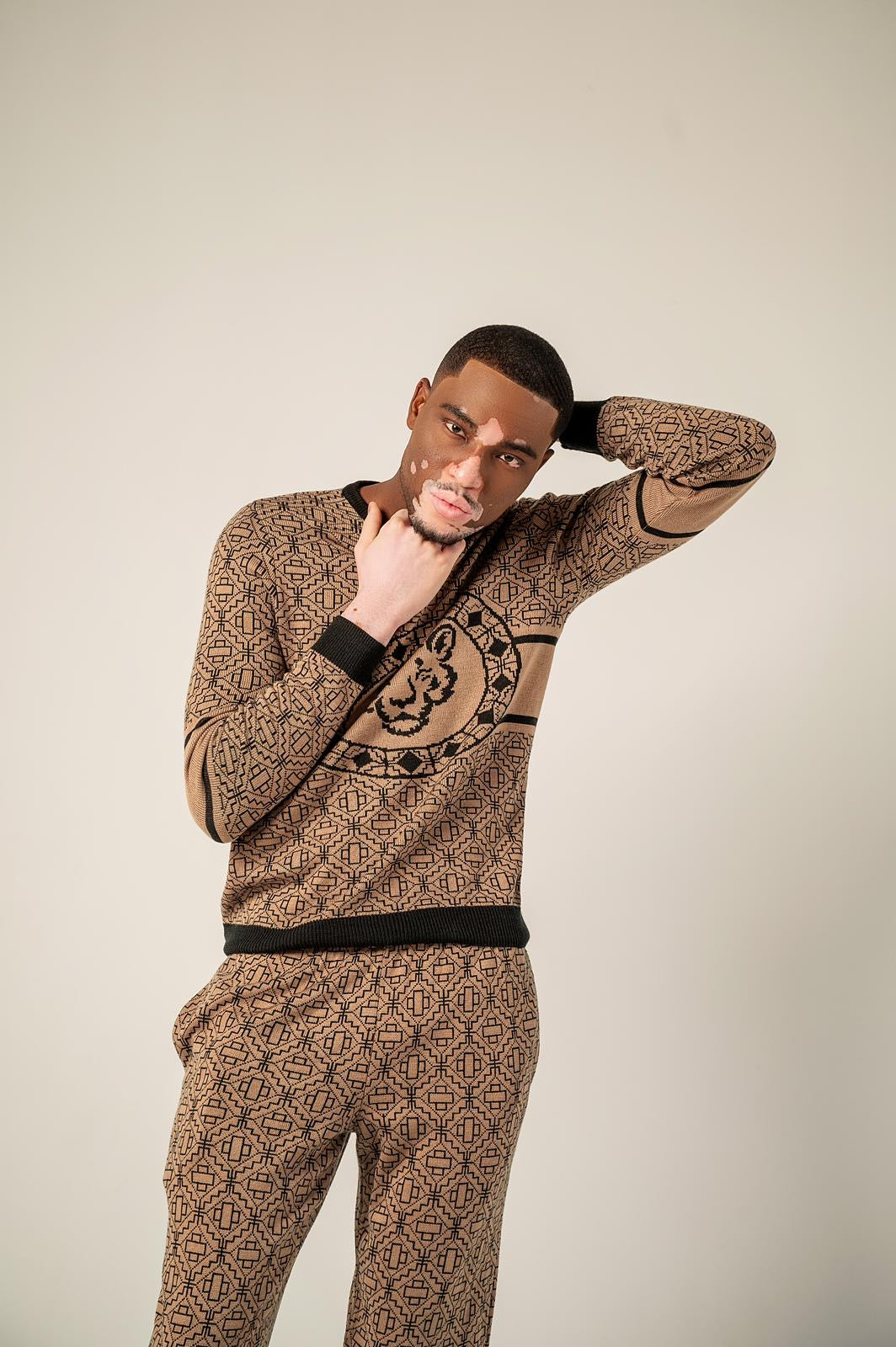 Men’s Beige Knit Set