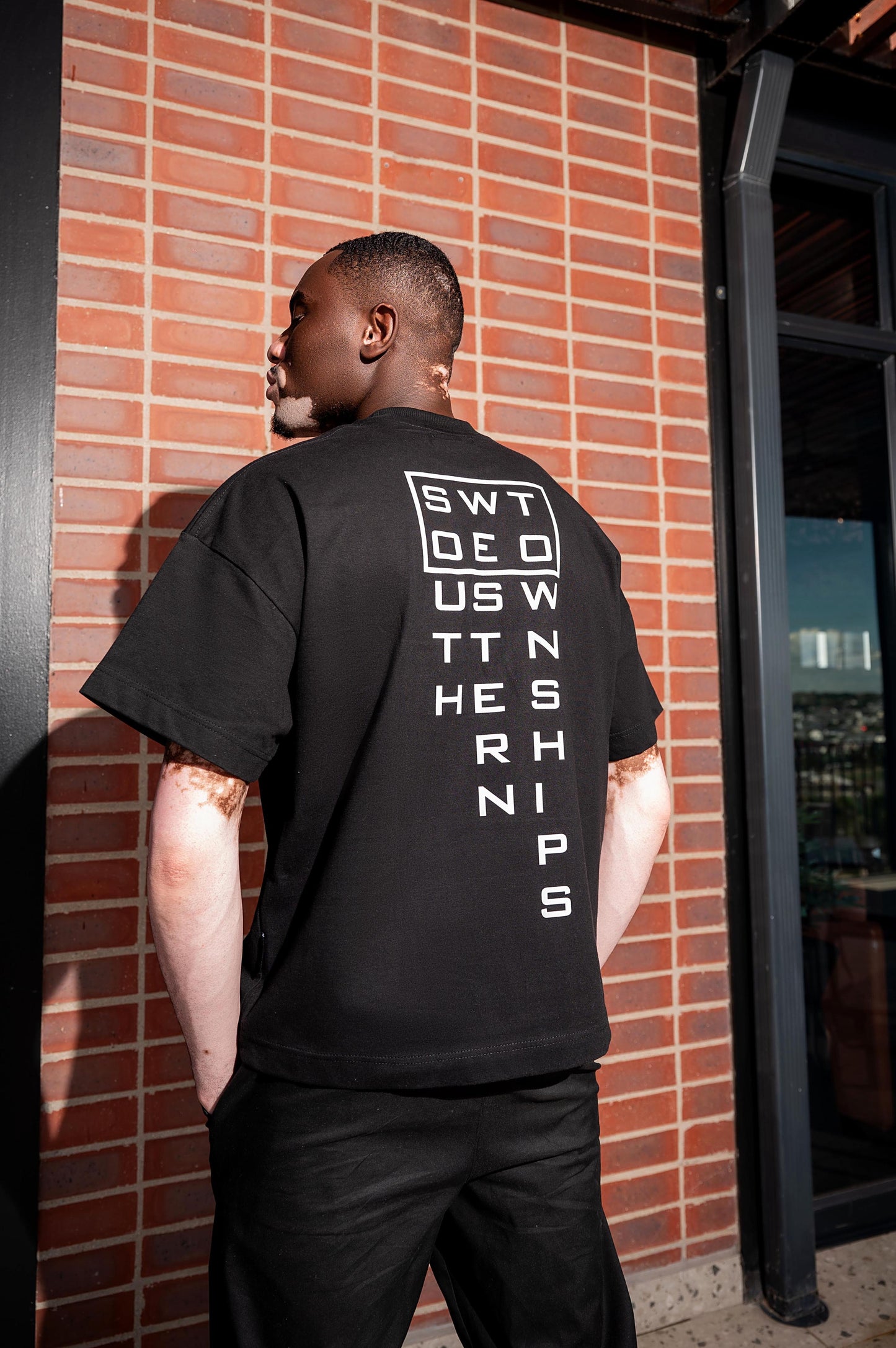 Black S O W E T O  T-shirt