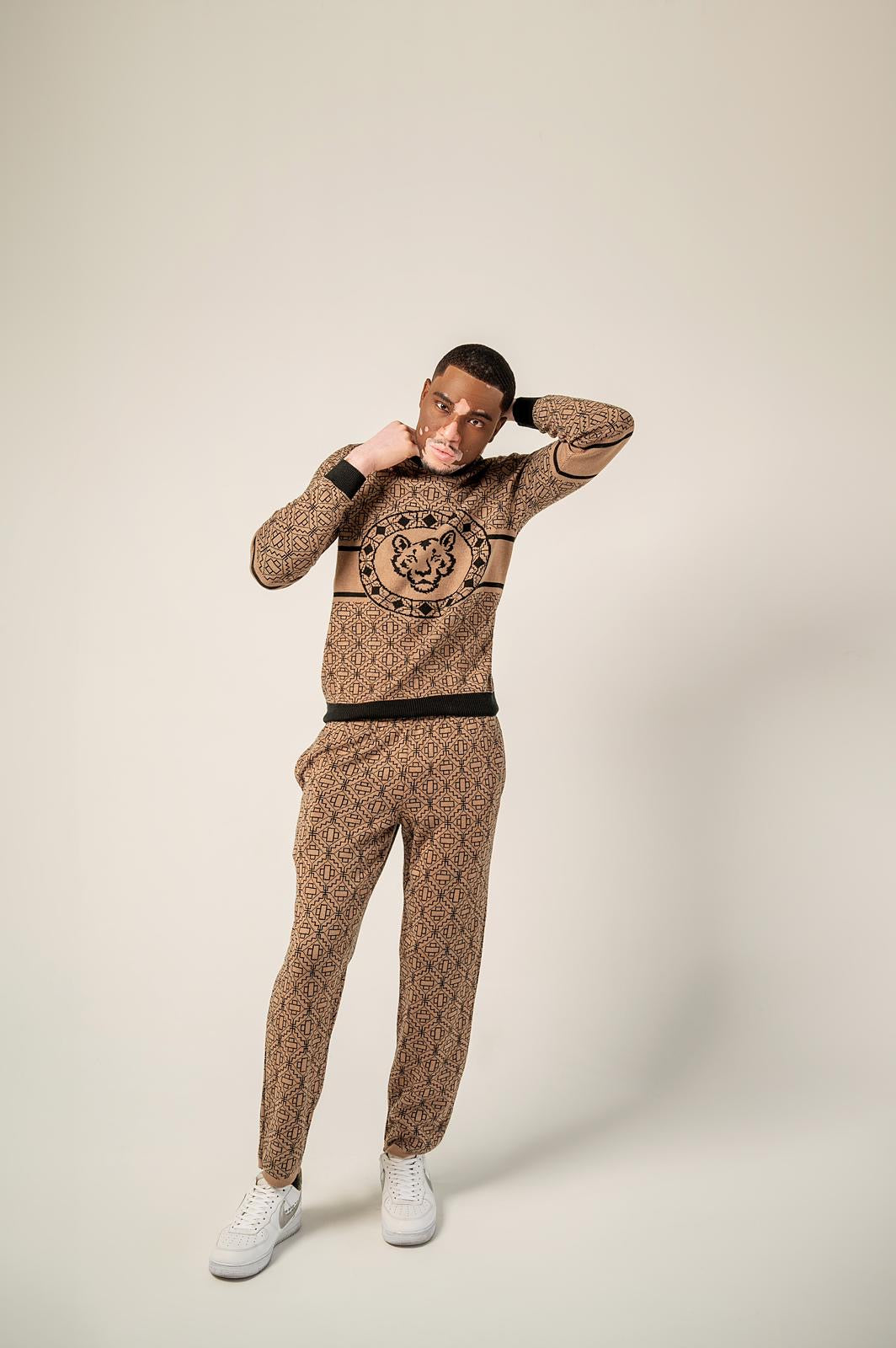 Men’s Beige Knit Set